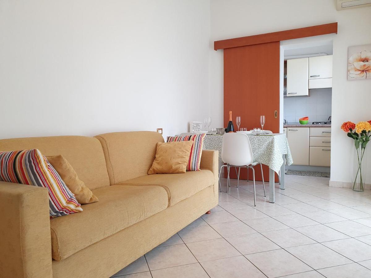 Residence Special Ріміні Екстер'єр фото