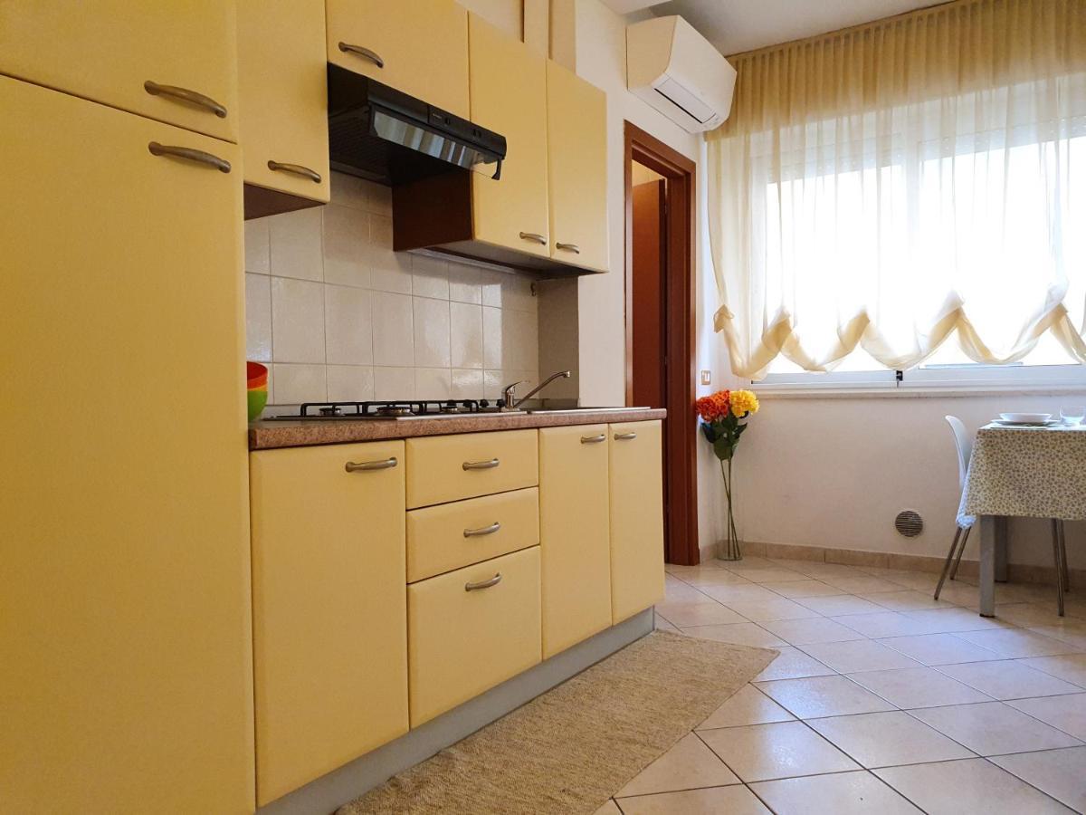 Residence Special Ріміні Екстер'єр фото