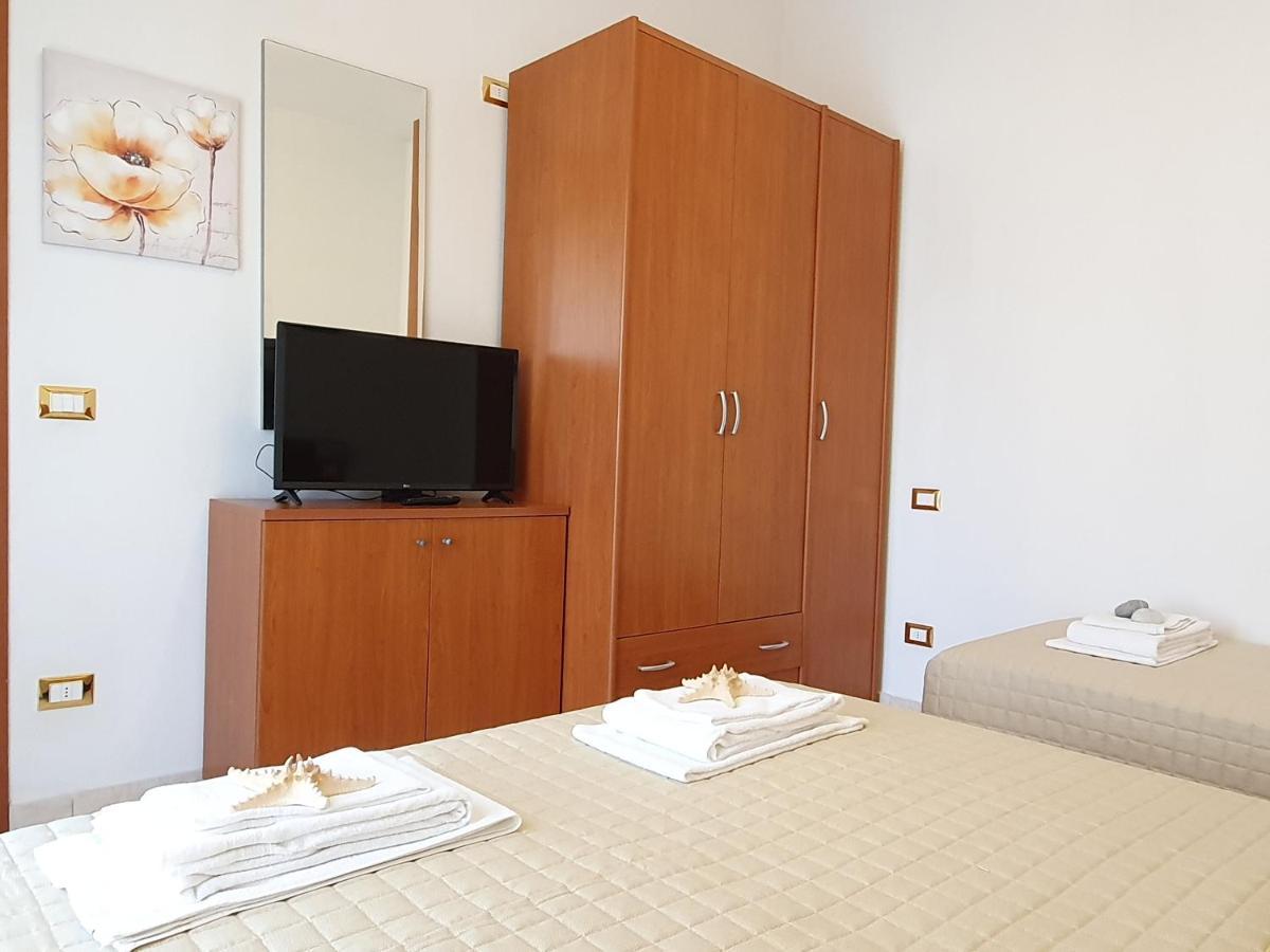 Residence Special Ріміні Екстер'єр фото