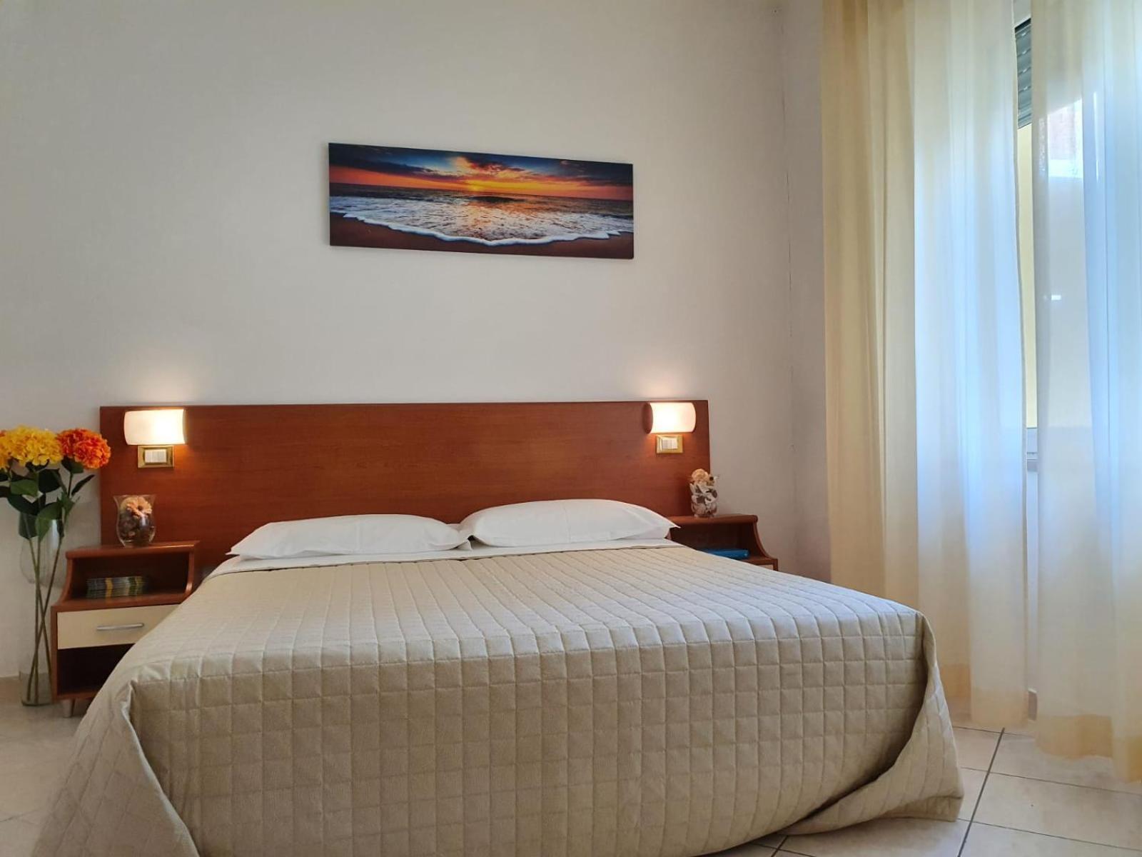 Residence Special Ріміні Екстер'єр фото