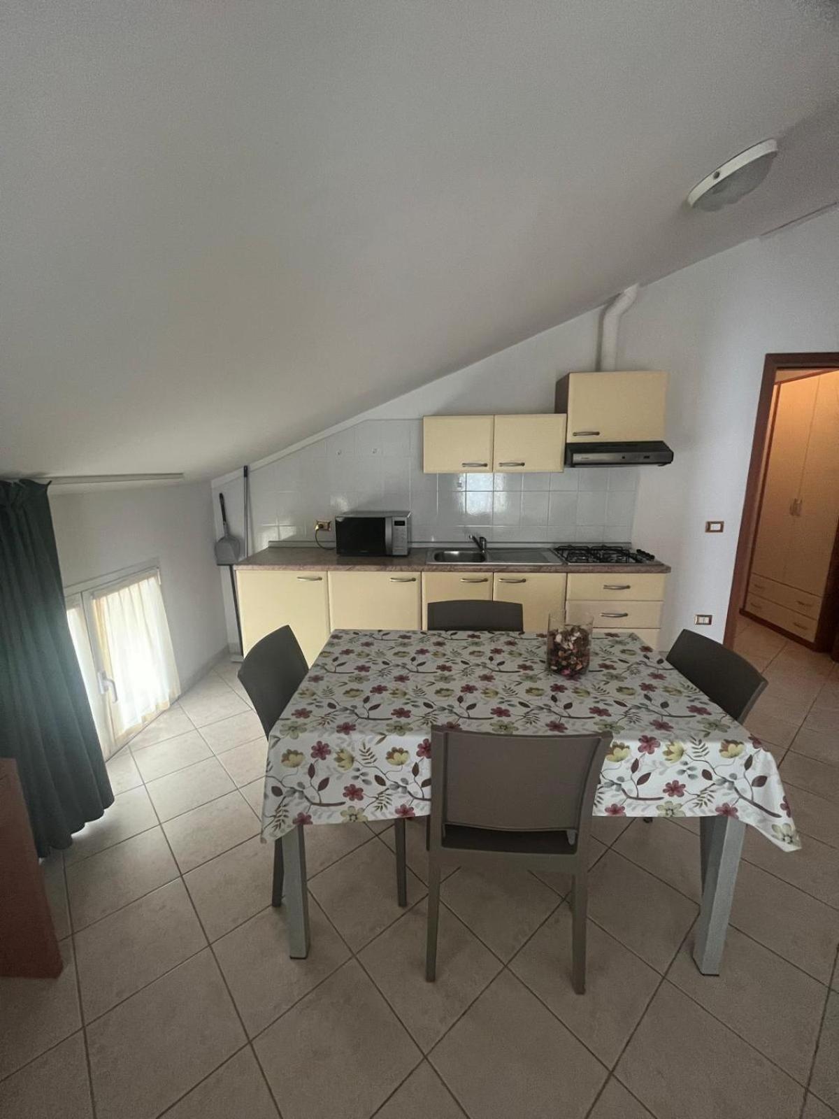 Residence Special Ріміні Екстер'єр фото