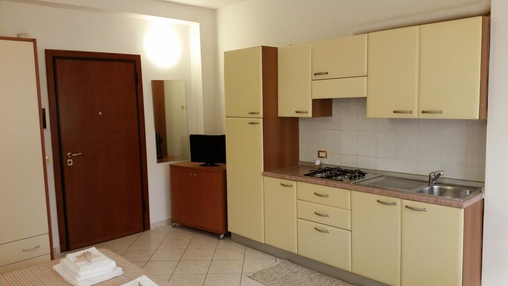 Residence Special Ріміні Екстер'єр фото